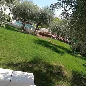 Le Luberon Vakantiehuis Mérindol